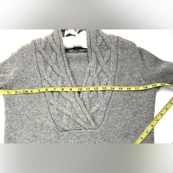 Theory Bergdorf Goodman 100% Cashmere Pullover Sweater - Picture 11 of 12